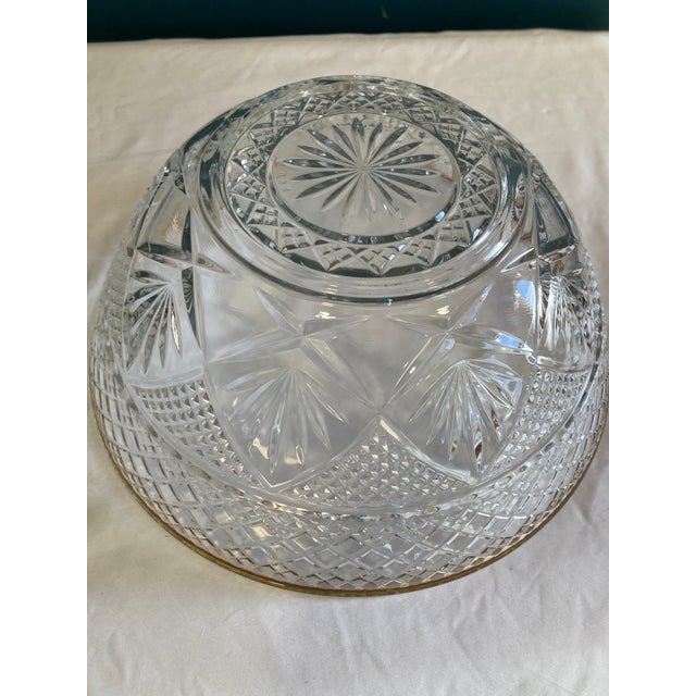 Metal Mid 20th Century Luminarc Diamond-Cut Crystal Serving Bowl With 18k Gold Rim For Sale - Image 7 of 10