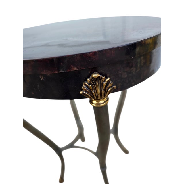 1990s Ethan Allen French Regency Tessellated Horn Lamp End Table Pedestal For Sale - Image 9 of 16