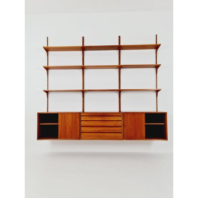 Large Mid-Century Danish Teak Wall Unit with 3 Cabinets by Poul Cadovius for Cado, Denmark, 1960s For Sale - Image 3 of 11