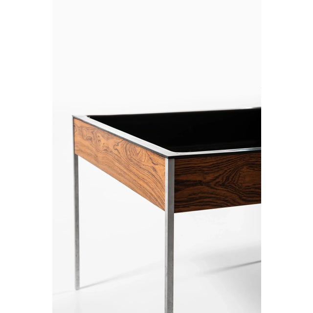 Luxus Rosewood Plant Stand by Uno & Östen Kristiansson for Luxus, Sweden, 1960s For Sale - Image 4 of 5