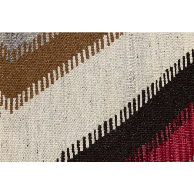2020s Contemporary Navajo Style Wool Area Rug With Geometric Diamond & Border Motif For Sale - Image 5 of 11