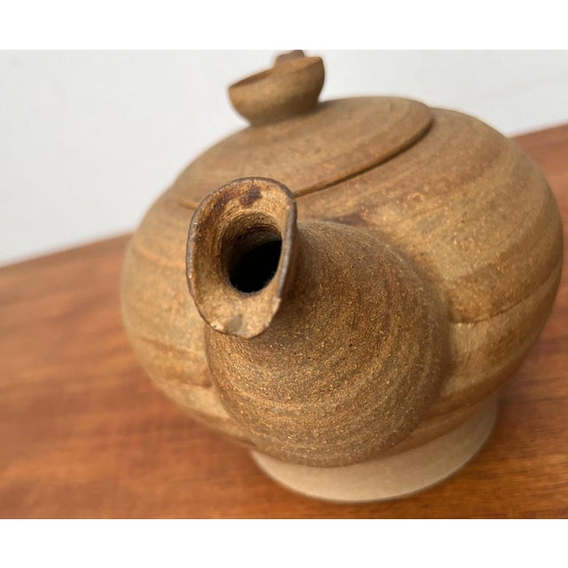 Beige Mid-Century Danish Studio Pottery Teapot, 1976 For Sale - Image 8 of 18