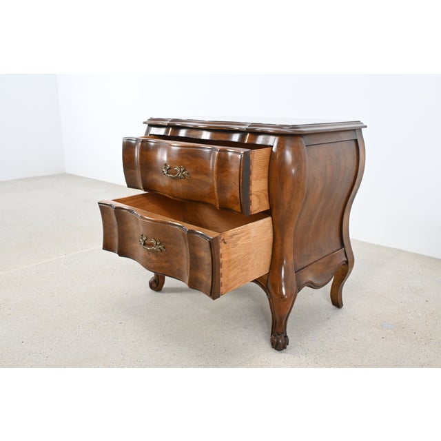 Pair of Vintage Louis XV Style Walnut Nightstands by White Furniture For Sale In South Bend - Image 6 of 13