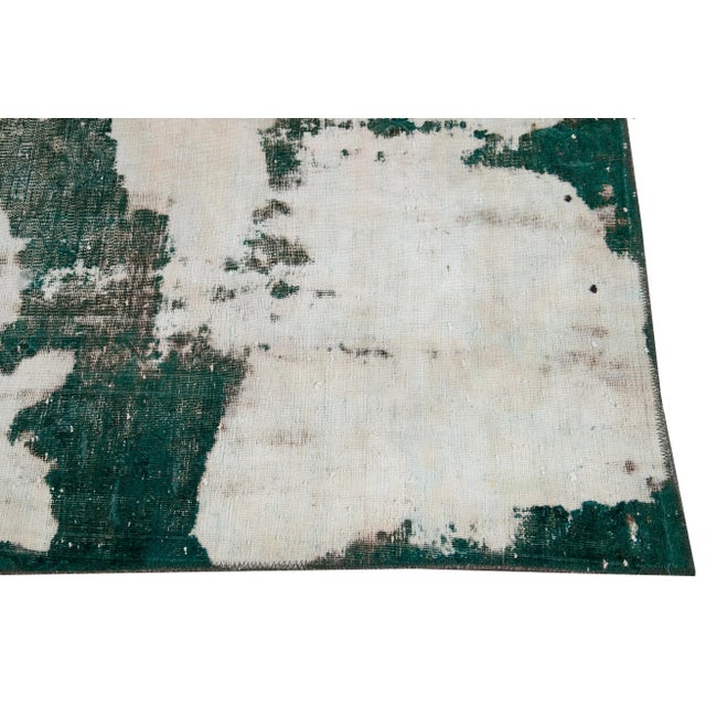 1950s Green Vintage Distressed Handmade Abstract Wool Rug 6'11" X 10'5" For Sale - Image 5 of 9