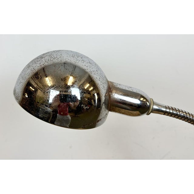 Mid-Century Modern Vintage Italian Gooseneck Table Lamp in Chrome, 1960s For Sale - Image 3 of 18