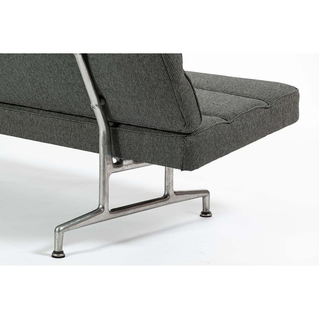 Vintage Mid-Century Modern Eames Model 3473 Sofa for Herman Miller, 1960s For Sale - Image 14 of 15
