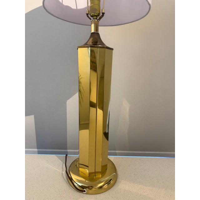 1970s Clover Lamp Company Faceted Brass Column Table Lamp For Sale In Los Angeles - Image 6 of 10