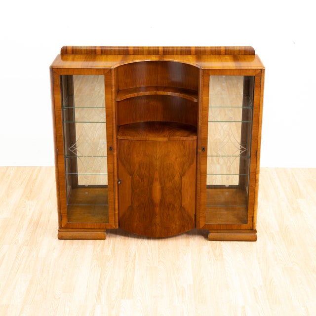 Mid-Century Modern 1950s Art Deco Walnut China Display Cabinet For Sale - Image 3 of 10