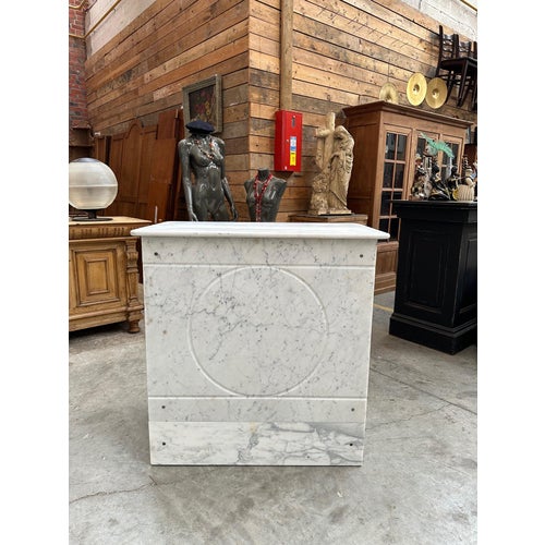 This marble counter has been completely restored. It features a functional drawer at the back and storage space. I have...