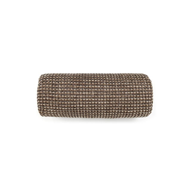 Performance fabric never looked chicer with our Heatherton woven. Featuring 14 fashionable colorways in recycled acrylic...