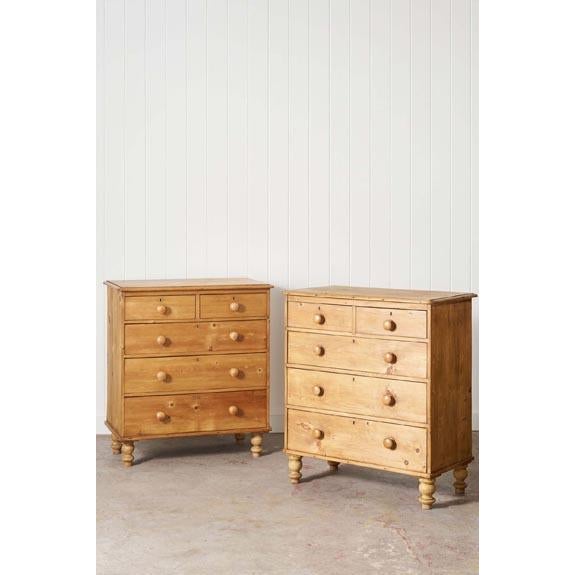 Brown Matched Pair 19th Century English Pine Chest of Drawers (C. 1880) For Sale - Image 8 of 8
