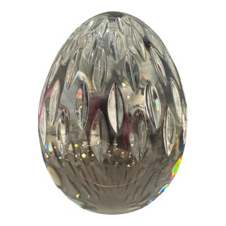 Mid 20th Century Baccarat Crystal Egg Paperweight Figurine France Cut Crystal For Sale