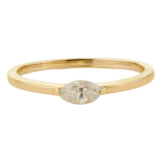 Modern Marquise Cut Diamond Solitaire Ring Size 8 in 14k Yellow Gold For Sale