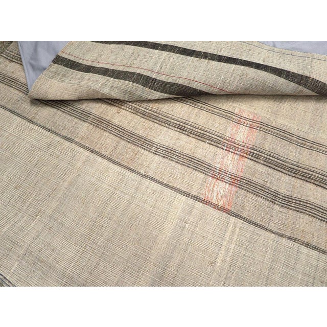 Ivory Galerie Shabab Collection Mid-20th Century Turkish Flatweave Kilim Room Size Carpet For Sale - Image 8 of 8