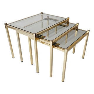 Vintage Nesting Coffee Tables in Gold-Tone Metal and Mirror, 1970s, Set of 3 For Sale