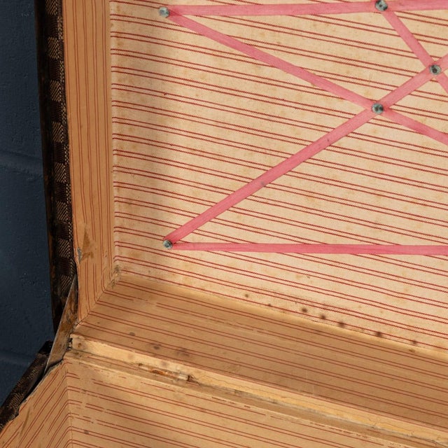 Antique Trunk in Damier Canvas from Louis Vuitton, France, 1900 For Sale - Image 16 of 18