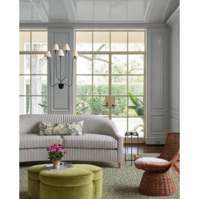 Modern Panthera Spotted Leopard Hand-Looped Area 10' x 14' Rug - Peridot Green For Sale - Image 3 of 4