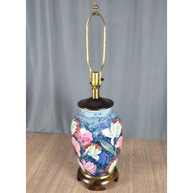 Frederick Cooper 1990s Frederick Cooper Porcelain Hand Painted Flowers Table Lamp For Sale - Image 4 of 15