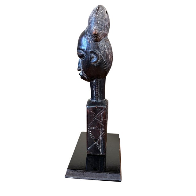 1970s Old Baule Heddle Pulley With Female Head Côte D’Ivoire 10" H W/Stand For Sale - Image 5 of 10