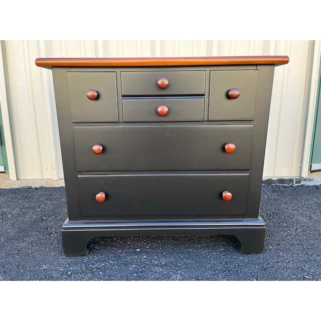 1990s Pair of Stanley Furniture Black and Cherry Nightstands For Sale - Image 6 of 12