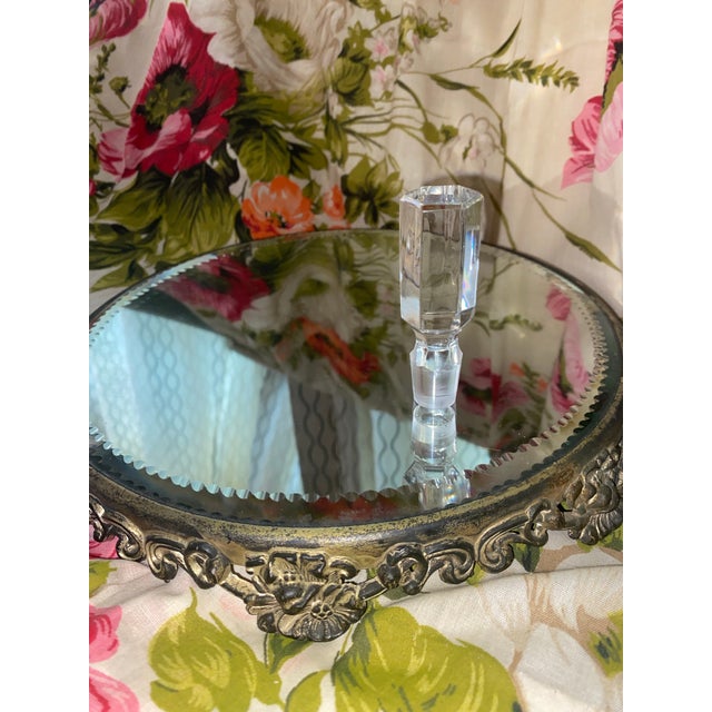 A Vintage Cut Crystal Perfume Decanter With a Faceted Stopper. For Sale In Miami - Image 6 of 12