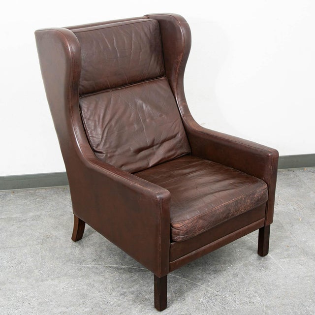1960s Mid Century Danish Modern Lounge Chair Wingback Brown Leather High Back Seat MCM For Sale - Image 5 of 11