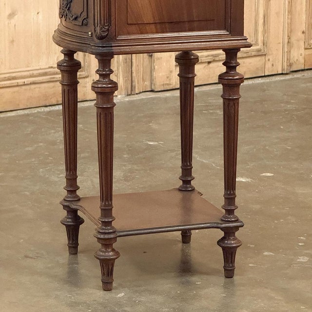 19th Century French Louis XVI Walnut Nightstand For Sale - Image 13 of 16
