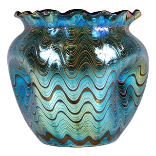Art Nouveau PG Ruby 6893 Vase in Pressed Glass with Wavy Rim from Loetz, Bohemia, 1899 For Sale