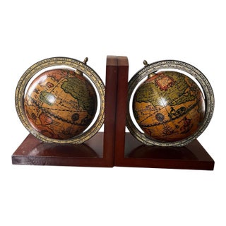 Vintage Italian Mid-Century Globe Book Ends Traditional Victorian Edwardian Old World Walnut For Sale