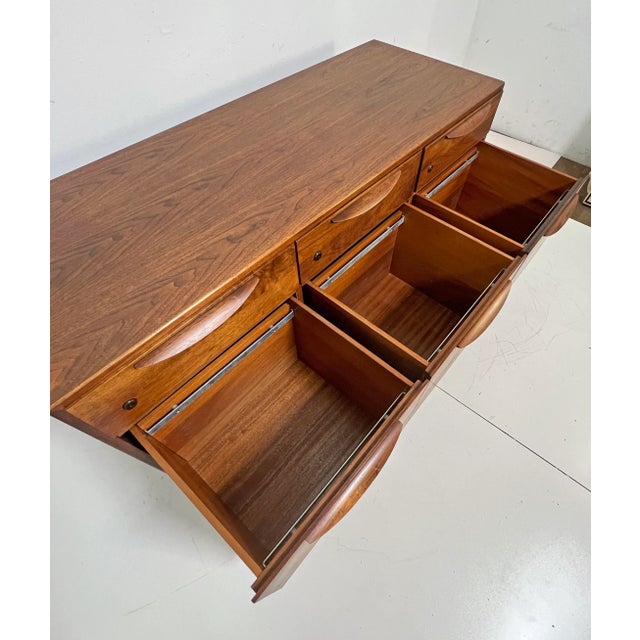 Brown C. 1960s Jens Risom Mid-Century Walnut Credenza For Sale - Image 8 of 12