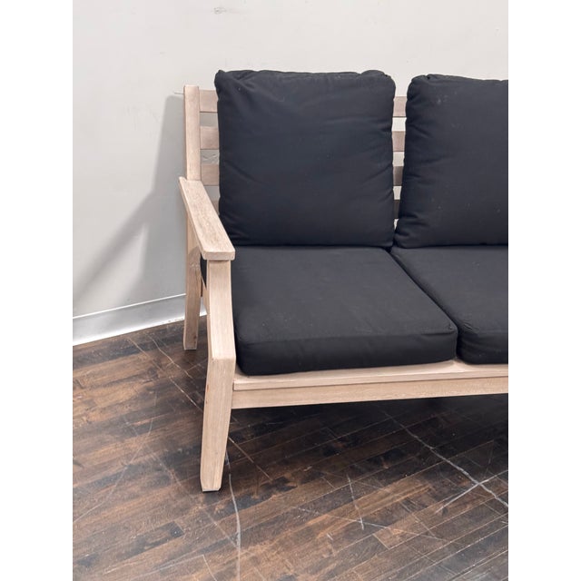 Pottery Barn Belmont Sofa, Outdoor For Sale In San Francisco - Image 6 of 12
