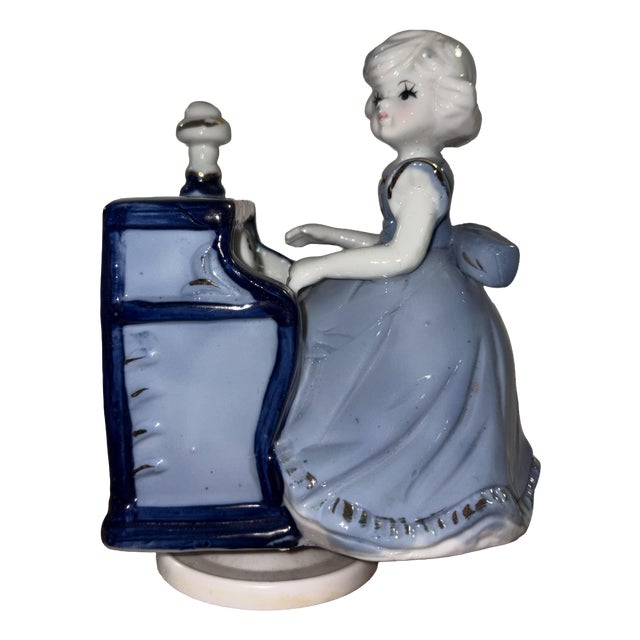 Vintage Ceramic Statue from Capodimonte, 1950 For Sale