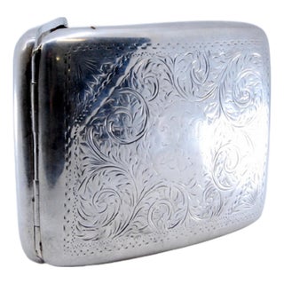 Silver Cigarette Case with Engraved Curved Garlands For Sale
