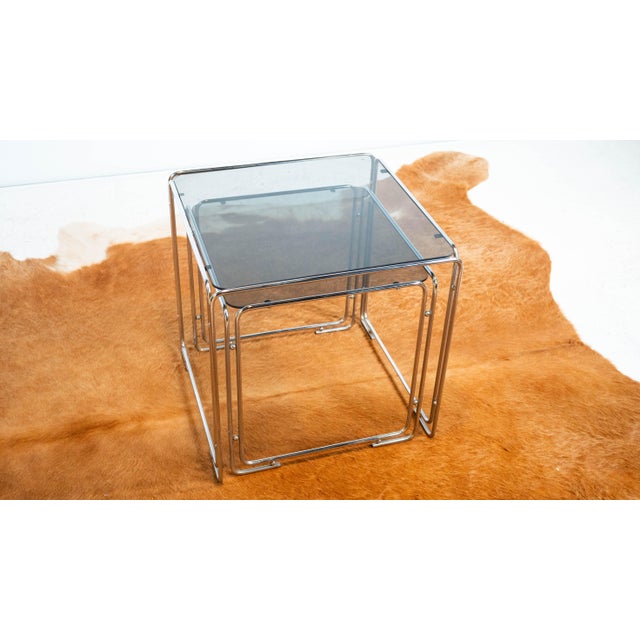 1970s Mid Century Chrome Nesting Tables, Set of 2 For Sale In Boston - Image 6 of 16