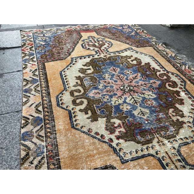 Textile Turkish Oushak Wool Floor Rug - 4′3″ × 7′8″ For Sale - Image 7 of 11