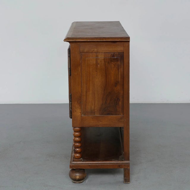 Charles Dudouyt 1940s Brutalist Charles Dudouyt Oak Sideboard With Carved Diamond Bobbin Legs, Attributed For Sale - Image 4 of 16