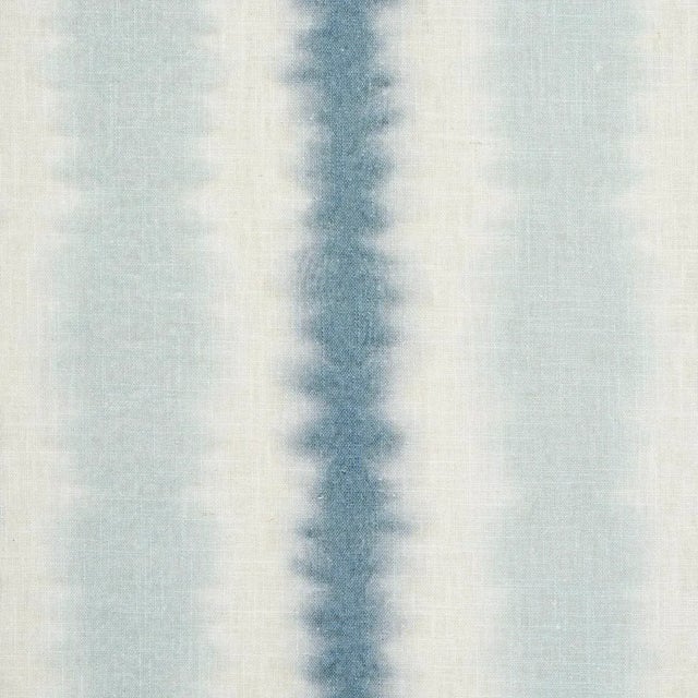 Contemporary Schumacher Hayes Fabric In Lagoon For Sale - Image 3 of 6
