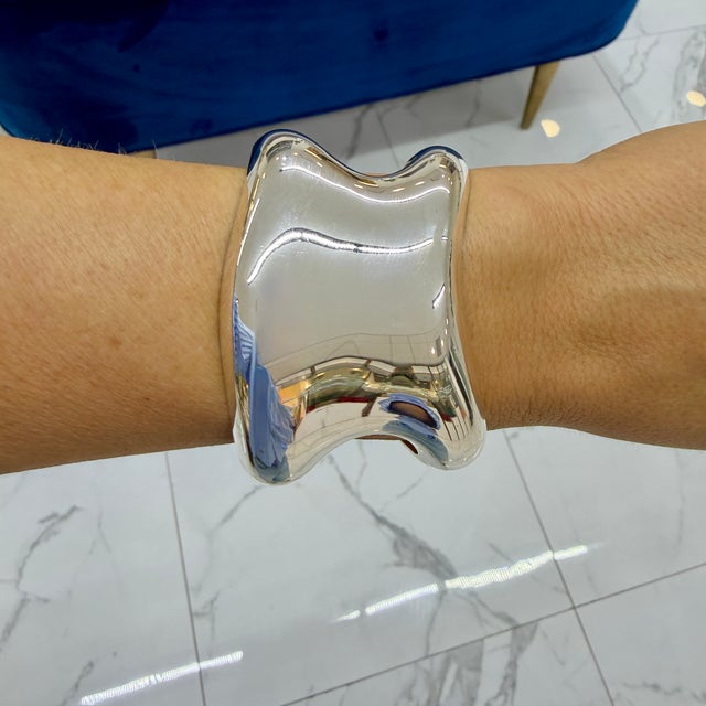 Silver Vintage Tiffany & Co. Elsa Peretti 925 Sterling Silver Open Side Cuff Bracelet For Sale - Image 8 of 8
