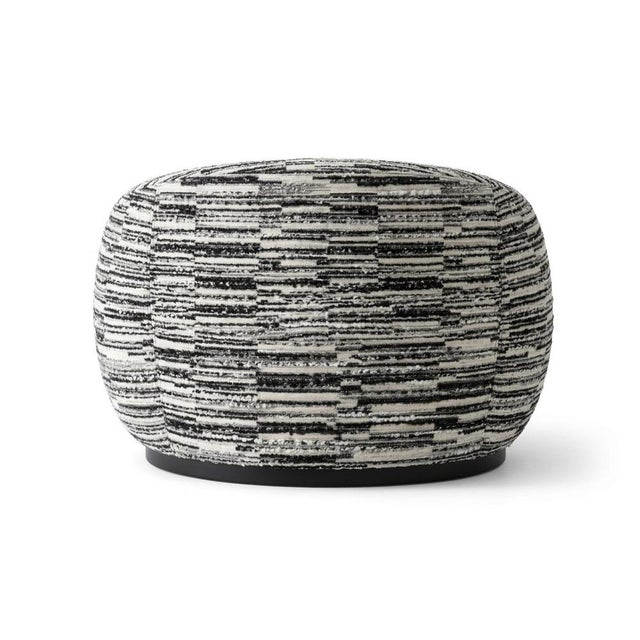 Tregua Swivel Chair by Moanne For Sale - Image 4 of 7