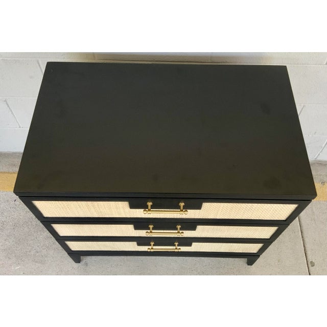 2020s Villa & House Modern Black Lacquer Astor Side Table For Sale - Image 5 of 7