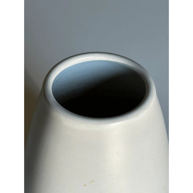 1940s 1940s Nittsjö Vase Attributed to Jerk Werkmäster, Sweden For Sale - Image 5 of 7