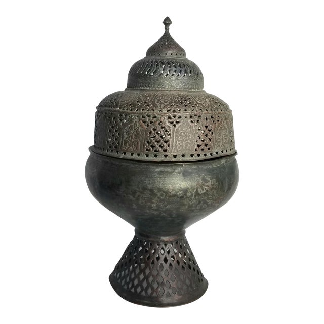 Late 19th Century Copper Bowl with Lid For Sale