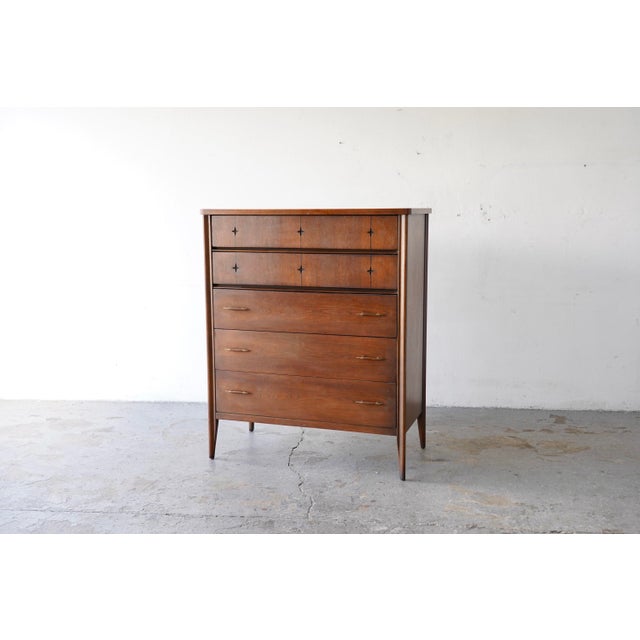 Broyhill Saga Mid-Century Walnut Highboy Dresser For Sale In Las Vegas - Image 6 of 11