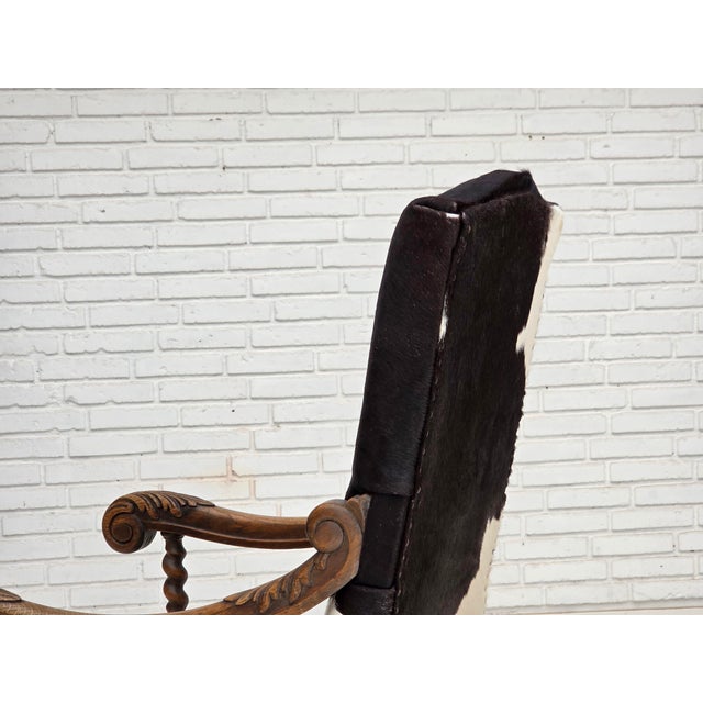 Danish Highback Armchair in Cowhide and Oak Wood, 1950s For Sale - Image 11 of 18