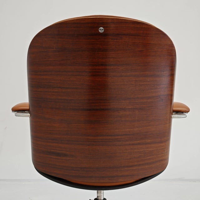 MiM Executive Chair in Natural Cognac Leather and Wood, 1970s For Sale - Image 11 of 18