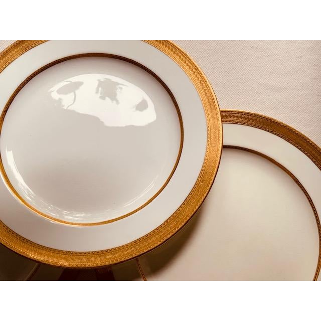 Minton for Tiffany & Co. Bone China Dinner Plates, Raised Gold Gadroon Border, Set of 3 | C. 1904 For Sale - Image 6 of 18
