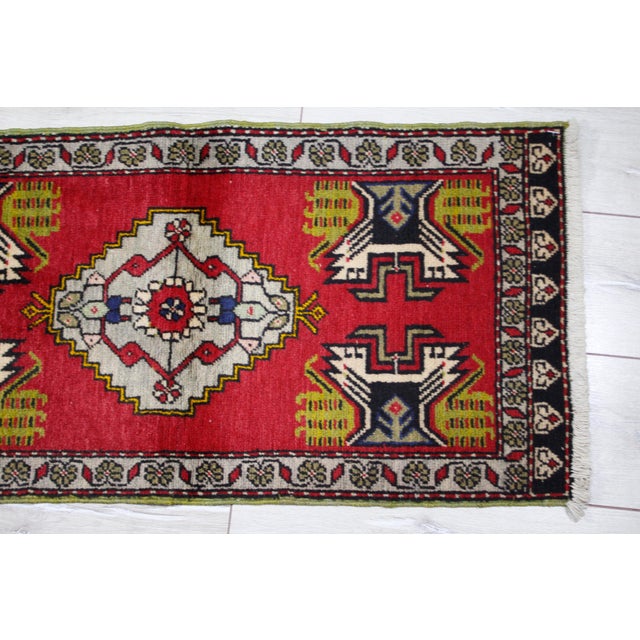 1970s Turkish Vintage Hand Knotted Traditional Antique Hand Knotted Doormat Rug For Sale In Sacramento - Image 6 of 8