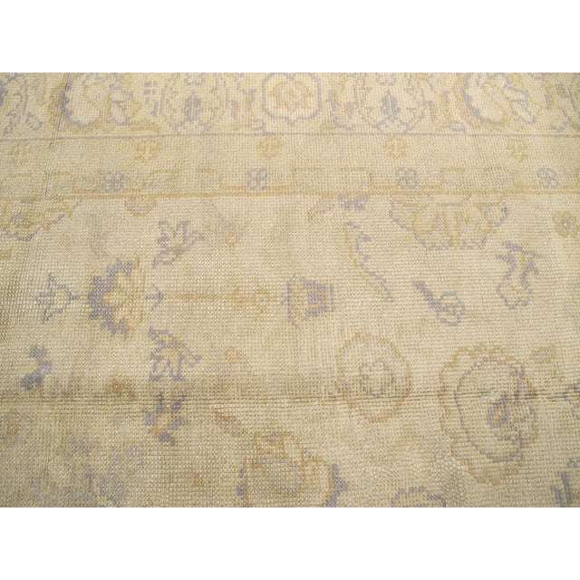 Early 20th Century Galerie Shabab Collection Early 20th Century Turkish Oushak Room Size Carpet For Sale - Image 5 of 7