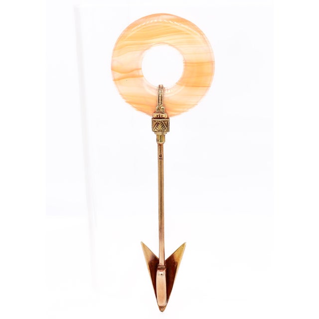 Antique Art Deco 14k Gold and Carved Agate Jabot Pin For Sale In Philadelphia - Image 6 of 15