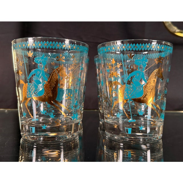 1960s Mid Century Cera Persian Polo Equestrian Rocks Glasses in Turquoise and Gold c.1960s - Set of 4 For Sale - Image 5 of 8